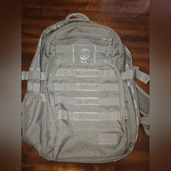 SOG Tactical Military Back Pack - Picture 1 of 6